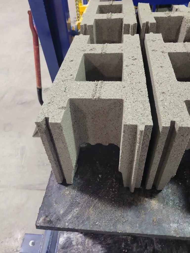 Advanced Block Corporation Interlocking Block System